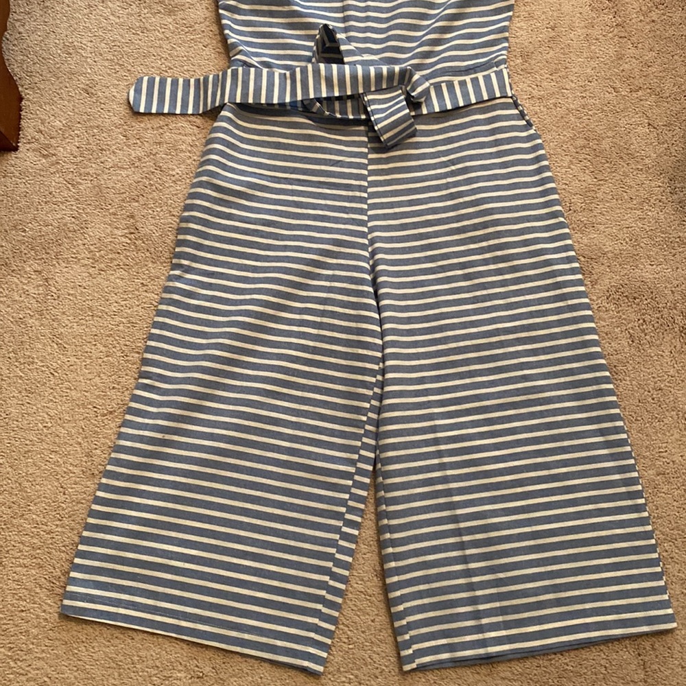 🎉HP🎉 Halter Belted Jumpsuit w/pockets - Picture 5 of 5